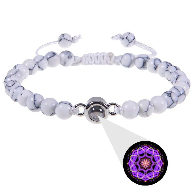 Bracelet avec projection d'un mandala des 9 fréquences sacrées