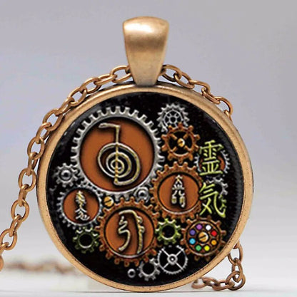 Collier Pendentif Steampunk avec Symboles Reiki, Cabochon en Verre - 1 Pièce