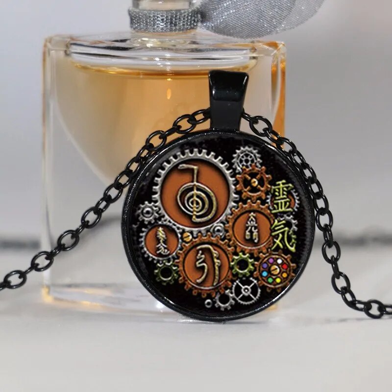 Collier Pendentif Steampunk avec Symboles Reiki, Cabochon en Verre - 1 Pièce