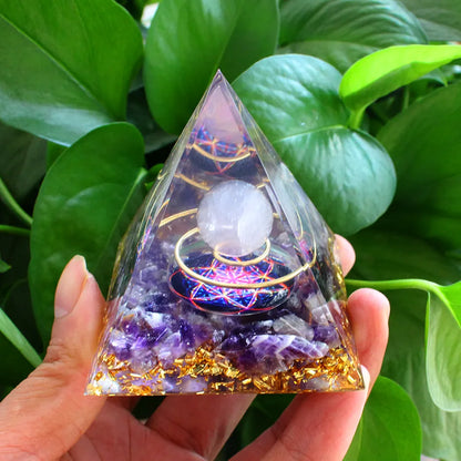 Nouvelle Pyramide Orgone en Améthyste et Péridot - Pierre de Guérison Énergétique, Outil de Méditation, Décoration Intérieure en Quartz